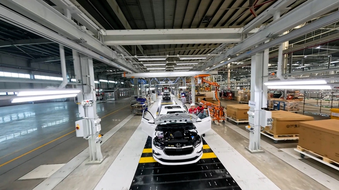 Ở Quảng Ninh có nhà máy ô tô làm 120.000 chiếc/năm, xuất khẩu khắp Đông Nam Á, đã cho ra lò xe đầu tiên - Ảnh 8.