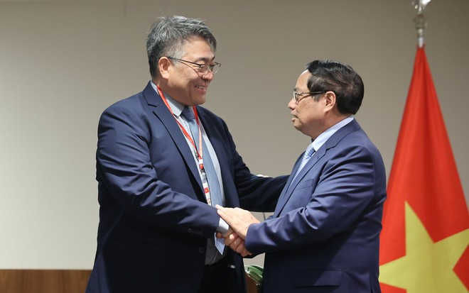 Thủ tướng Phạm Minh Chính làm việc với ông Wiliam Shuhei Fujikura, Giám đốc Công ty Fujikura, sáng 6/7. Ảnh: VGP Thủ tướng Phạm Minh Chính làm việc với ông Wiliam Shuhei Fujikura, Giám đốc Công ty Fujikura, sáng 6/7. Ảnh: VGP