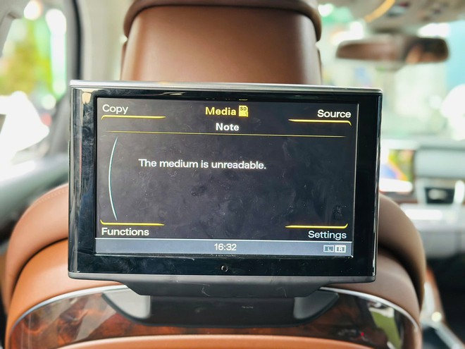 Rao Audi A8L 2017 giá 1,3 tỷ đồng, người bán chia sẻ: 5 tỷ không mua, giờ cũng không mua thì sao biết được 'trùm cuối Audi' đỉnh cỡ nào - Ảnh 13.