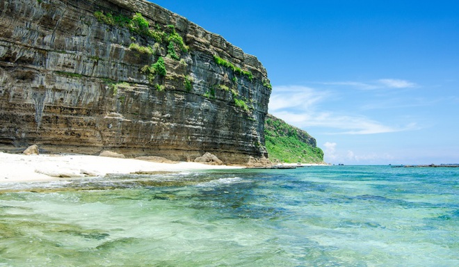 Đảo duy nhất ở Việt Nam có 5 ngọn núi lửa: Cách đất liền 30km, du khách nhận xét "Cảnh như trong phim" - Ảnh 3.