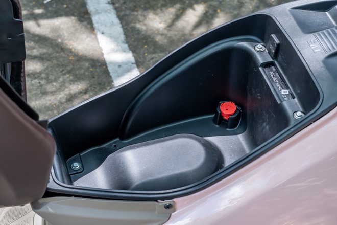 Loạt xe tay ga giảm giá mạnh: Có xe ngang hạng Air Blade, thông minh nhất phân khúc nhưng rẻ bằng gần nửa - Ảnh 4.