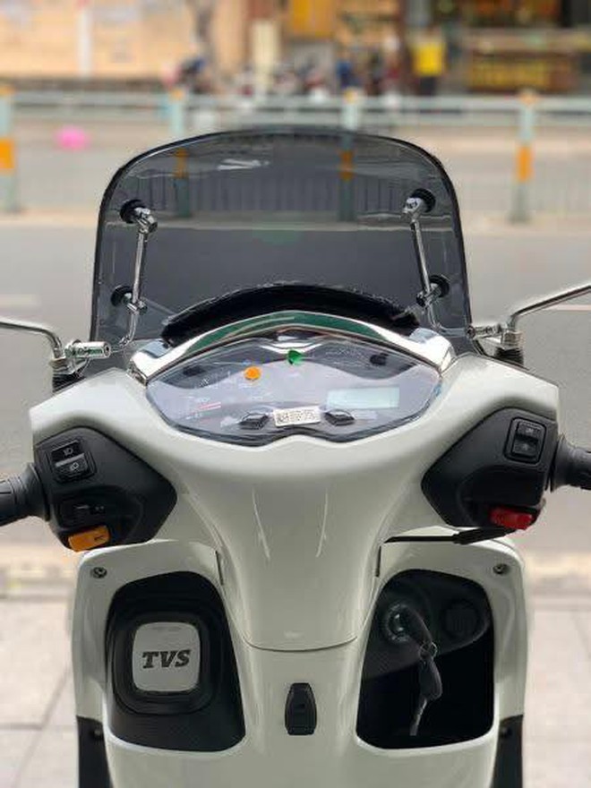 Loạt xe tay ga giảm giá mạnh: Có xe ngang hạng Air Blade, thông minh nhất phân khúc nhưng rẻ bằng gần nửa - Ảnh 8.