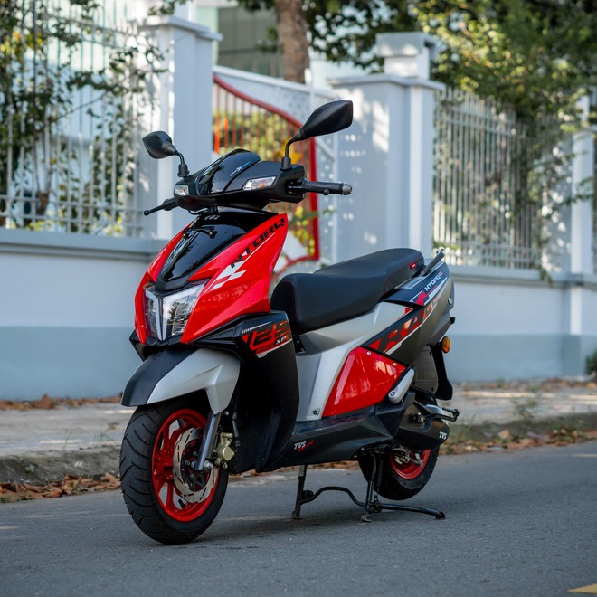 Loạt xe tay ga giảm giá mạnh: Có xe ngang hạng Air Blade, thông minh nhất phân khúc nhưng rẻ bằng gần nửa - Ảnh 12.