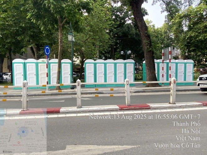 Các điểm nhà vệ sinh công cộng phục vụ Chương trình nghệ thuật tối 15/8 tại Hà Nội - Ảnh 1.