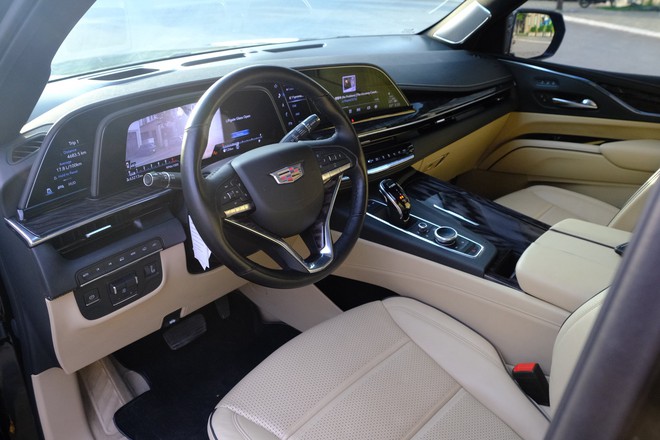 Xe Mỹ cực hiếm ở Việt Nam vừa rao bán: Chung động cơ VinFast President, đồng hồ hé lộ mức ăn xăng khủng - Ảnh 7.