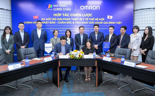 Long Châu Và Omron Ra Mắt Trọn Bộ Giải Pháp Thiết Bị Y Tế Chính Hãng Nhật Bản Chăm Sóc Sức Khỏe Tại Nhà 1 Photo1755766774961 17557667754442068291285 17557785627591722500918