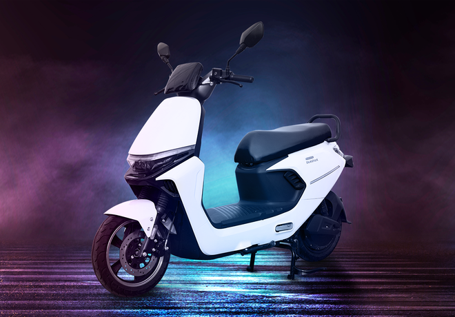 Mẫu xe điện gi&aacute; chỉ hơn 3 triệu đồng, chạy 101 km/lần sạc - Ảnh 3.