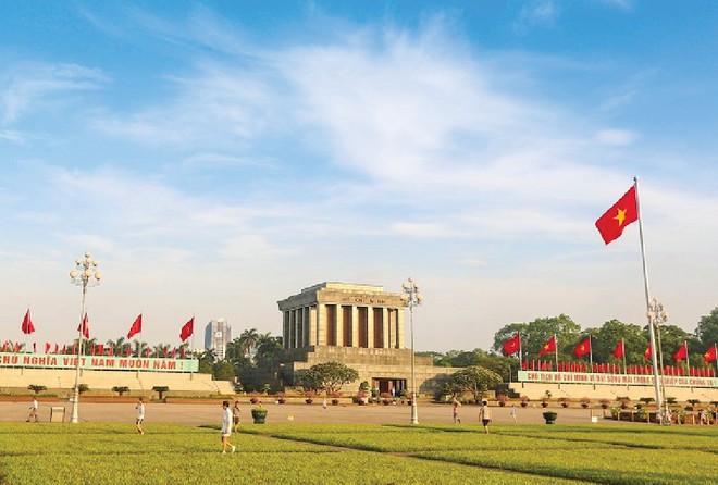 Nơi được mệnh danh ở vị trí độc tôn, "có 1-0-2" để xem diễu binh 2/9: Đại lý báo giá phòng gây bất ngờ! - Ảnh 4.