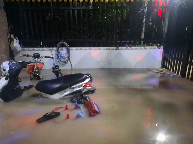 Nước ngập sâu vào nhà, xe máy, tivi, tủ lạnh, máy giặt làm thế nào để không hư hỏng nặng? - Ảnh 7.