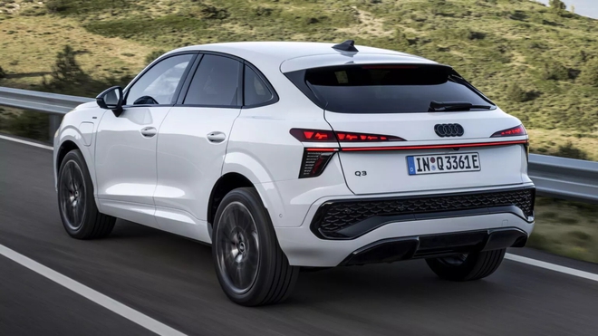 Audi Q3 Sportback 2026 ra mắt: Màn lớn hơn, mạnh tới 268 mã lực, có bản chạy được 117km không cần xăng - Ảnh 11.