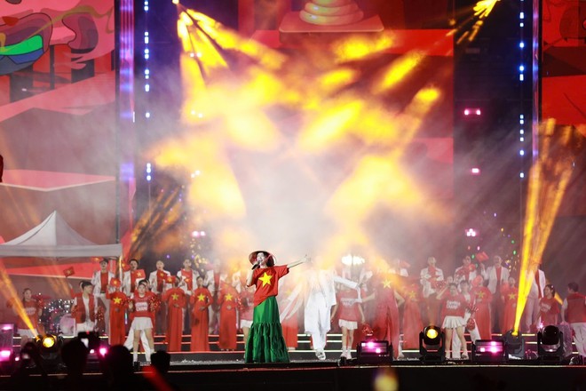 Cảnh tượng khó tin ở Đông Anh - Ảnh 7.