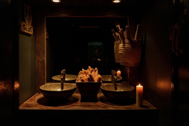 Chuyến tàu đi chưa tới 300km, giá vé từ 800.000đ, du khách nhận xét: "Tàu Việt Nam sạch nhất tôi từng đi" - Ảnh 11.