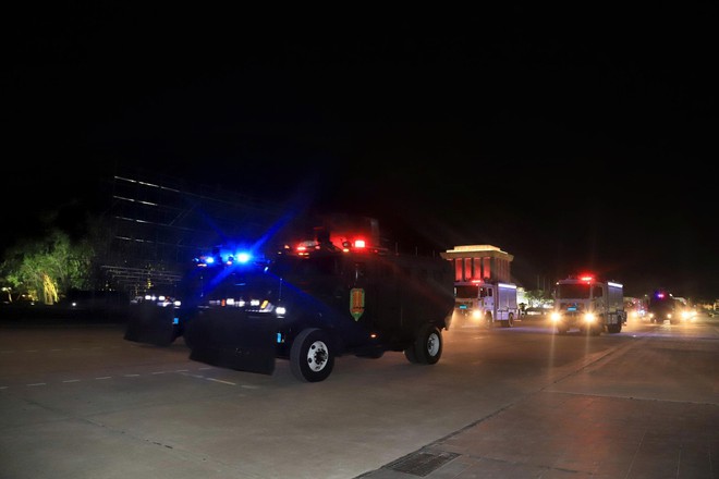 Thực h&agrave;nh cơ động lực lượng, xe ph&aacute;o về Quảng trường Ba Đ&igrave;nh - Ảnh 8.