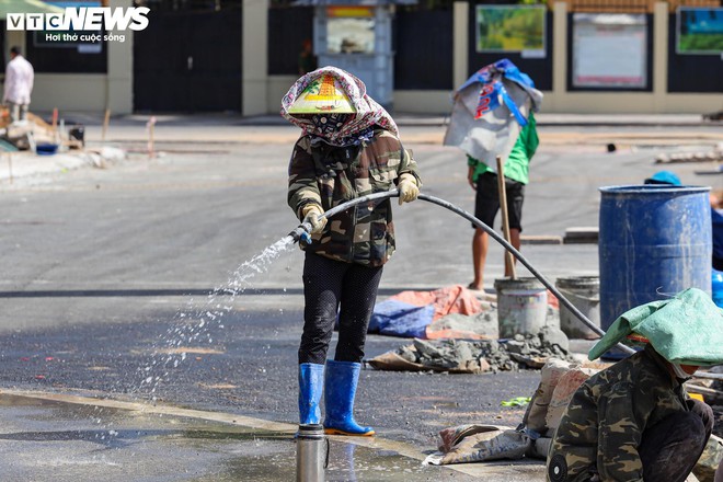 Toàn cảnh khán đài tại Quảng trường Ba Đình phục vụ lễ Quốc khánh 2/9 - Ảnh 14.