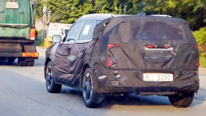 Kia Seltos đời mới dự kiến còn lớn hơn Toyota Corolla Cross, màn hình cong như Palisade, camera 360 - Ảnh 3.