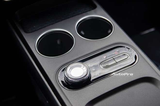 Khi mọi người c&ograve;n đang tranh c&atilde;i gi&aacute; 749 triệu cho Limo Green &lsquo;si&ecirc;u base&rsquo; th&igrave; người mua 10.000 xe n&oacute;i g&igrave;? - Ảnh 13.