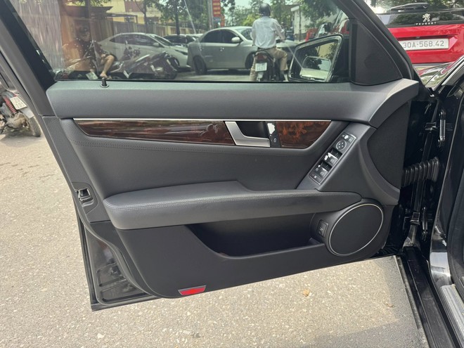 - Ảnh 13. - Ảnh 13.