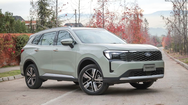 Lộ thay đổi tr&ecirc;n Ford Territory 2025 cho kh&aacute;ch Việt tham khảo trước khi 'chốt cọc': Th&ecirc;m tiện &iacute;ch, cắt một c&ocirc;ng nghệ từng vượt CX-5, Tucson - Ảnh 3.