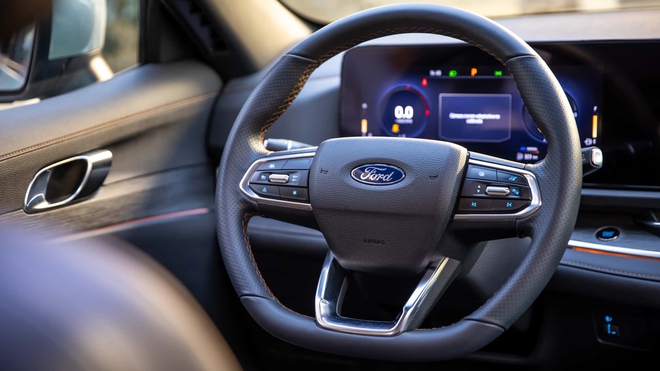 Lộ thay đổi tr&ecirc;n Ford Territory 2025 cho kh&aacute;ch Việt tham khảo trước khi 'chốt cọc': Th&ecirc;m tiện &iacute;ch, cắt một c&ocirc;ng nghệ từng vượt CX-5, Tucson - Ảnh 13.