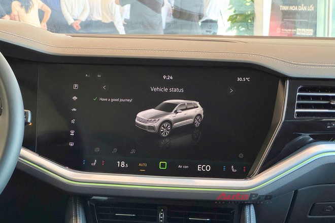 VW Touareg thêm 2 bản mới, đã về đại lý: Giá tới gần 3,4 tỷ đồng nhưng vẫn rẻ hơn Audi Q7 cả trăm triệu đồng, chưa có ADAS - Ảnh 18.