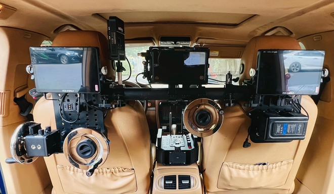 Dàn xe camera khủng của Lê Bảo Hân sẵn sàng phục vụ A80: Đoàn làm phim Fast - Ảnh 12.