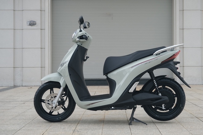 Sau Evo Grand, VinFast ra mắt loạt xe 2 pin mới: Cốp to ngang Lead, đi 260km/sạc, giá ưu đãi từ 23 triệu - Ảnh 3.