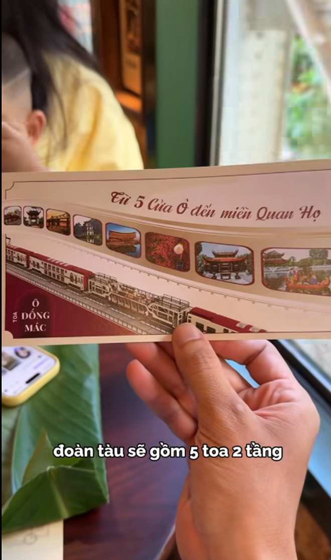 Du khách nhận xét công tâm tàu Hà Nội 5 Cửa Ô: "Không nghĩ đang đi tàu ở Việt Nam, dịch vụ chuẩn khách sạn" - Ảnh 2.