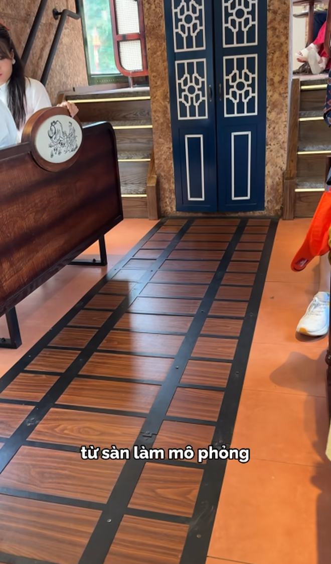 Du khách nhận xét công tâm tàu Hà Nội 5 Cửa Ô: "Không nghĩ đang đi tàu ở Việt Nam, dịch vụ chuẩn khách sạn" - Ảnh 8.