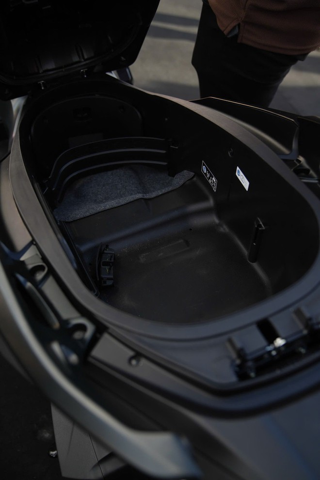 Xe tay ga Honda to, khỏe vừa ra mắt, cốp rộng gấp gần 3 lần của Vision: Hơn thua gì xe Yamaha, Zontes? - Ảnh 3.