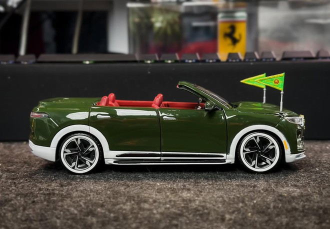 Tái hiện VinFast VF 9 mui trần phục vụ lễ diễu binh, ‘nghệ nhân’ Việt chia sẻ: ‘Làm vì muốn hoà chung không khí tự hào ngày Quốc khánh’ - Ảnh 15.