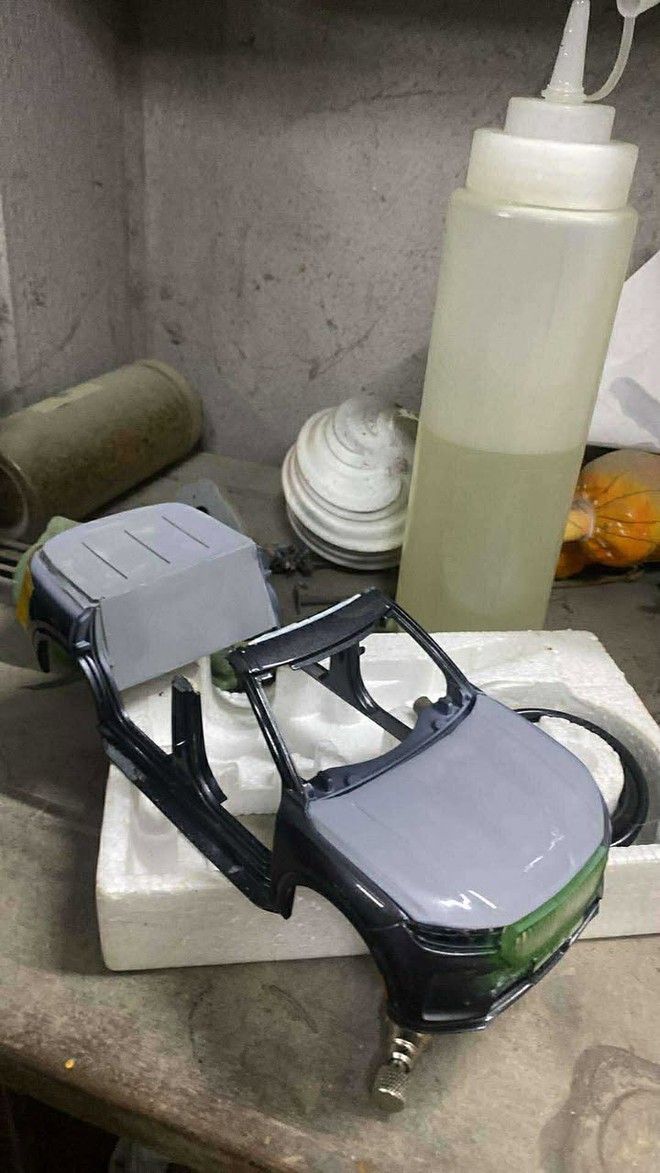 Tái hiện VinFast VF 9 mui trần phục vụ lễ diễu binh, ‘nghệ nhân’ Việt chia sẻ: ‘Làm vì muốn hoà chung không khí tự hào ngày Quốc khánh’ - Ảnh 8.