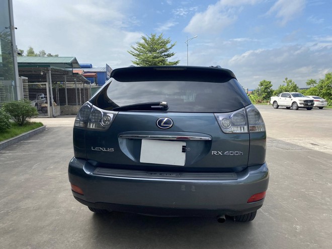 Bỏ ra 375 triệu, sở hữu ngay Lexus RX 400h để trải nghiệm công nghệ hybrid nhưng phải chấp nhận đánh đổi 1 điều - Ảnh 3.