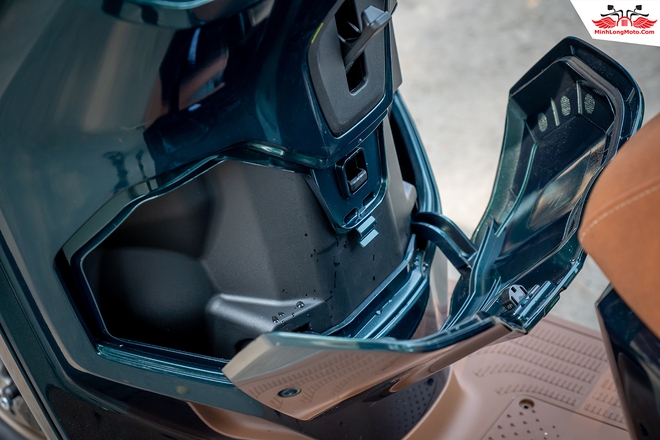 Vừa về đại lý bản đời mới của xe ga Honda đẹp như Vespa: 1 lít xăng đi 45km, có phanh "chống" đường trơn- Ảnh 10.