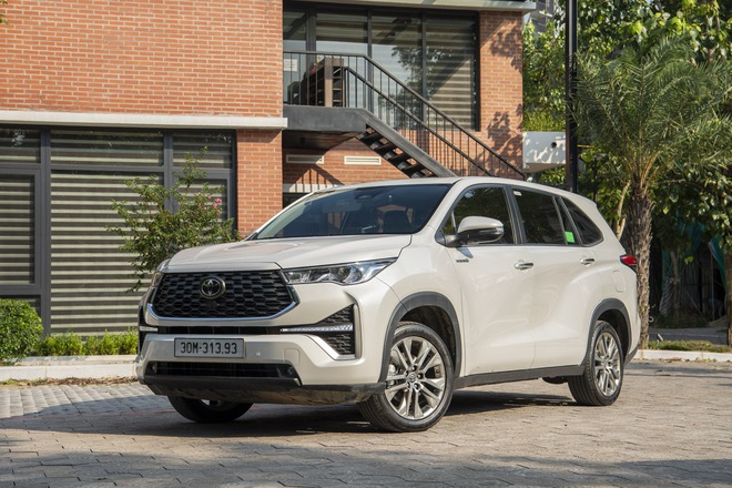 Bán GX 470 đổi Innova Cross HEV xuyên Việt 6.000km cùng 3 thế hệ, người dùng chia sẻ: ‘Bố 82 tuổi, mẹ đau chân vẫn ngồi thoải mái’- Ảnh 5.