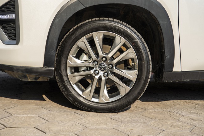 Bán GX 470 đổi Innova Cross HEV xuyên Việt 6.000km cùng 3 thế hệ, người dùng chia sẻ: ‘Bố 82 tuổi, mẹ đau chân vẫn ngồi thoải mái’- Ảnh 9.