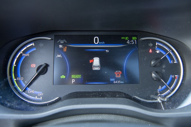 Bán GX 470 đổi Innova Cross HEV xuyên Việt 6.000km cùng 3 thế hệ, người dùng chia sẻ: ‘Bố 82 tuổi, mẹ đau chân vẫn ngồi thoải mái’- Ảnh 18.