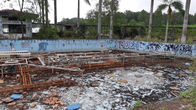 Công viên 70 tỷ bỏ hoang gần 20 năm ở miền Trung Việt Nam: Từng lên báo Mỹ, hiện trạng gây bất ngờ- Ảnh 4. Công viên 70 tỷ bỏ hoang gần 20 năm ở miền Trung Việt Nam: Từng lên báo Mỹ, hiện trạng gây bất ngờ- Ảnh 4.