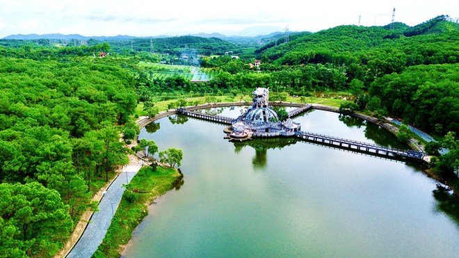 Công viên 70 tỷ bỏ hoang gần 20 năm ở miền Trung Việt Nam: Từng lên báo Mỹ, hiện trạng gây bất ngờ- Ảnh 12. Công viên 70 tỷ bỏ hoang gần 20 năm ở miền Trung Việt Nam: Từng lên báo Mỹ, hiện trạng gây bất ngờ- Ảnh 12.