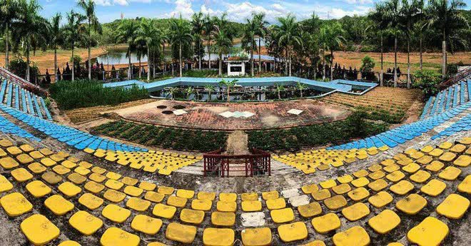 Công viên 70 tỷ bỏ hoang gần 20 năm ở miền Trung Việt Nam: Từng lên báo Mỹ, hiện trạng gây bất ngờ- Ảnh 10. Công viên 70 tỷ bỏ hoang gần 20 năm ở miền Trung Việt Nam: Từng lên báo Mỹ, hiện trạng gây bất ngờ- Ảnh 10.