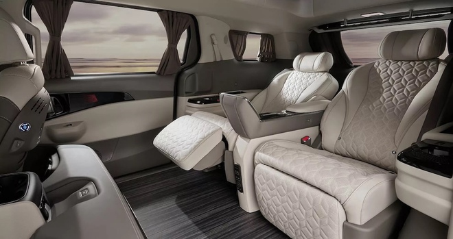 Xe mới KIA sắp bán ở Việt Nam: Có giá treo quần áo như xe của 'mẹ bỉm sữa' nhưng lại dành cho tổng tài- Ảnh 11.