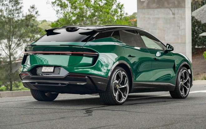 Lotus sắp bán xe chính hãng tại Việt Nam: Có thể mang xe thách thức Porsche, Audi, Mercedes- Ảnh 6. Lotus sắp bán xe chính hãng tại Việt Nam: Có thể mang xe thách thức Porsche, Audi, Mercedes- Ảnh 6.