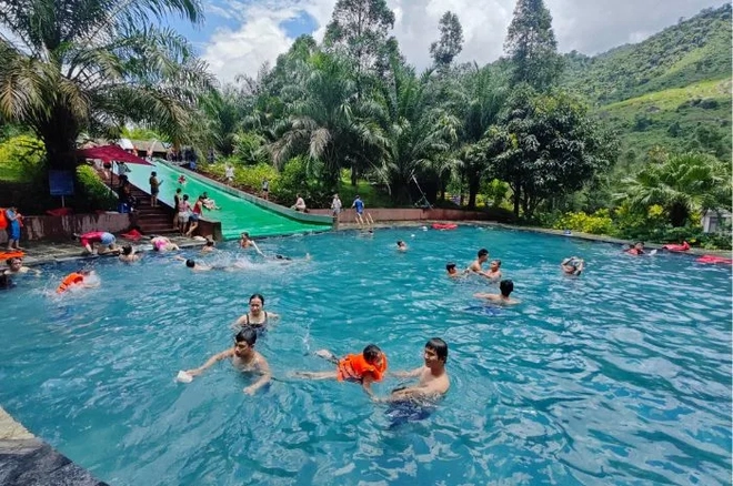 Điểm đến ở Đà Nẵng lên đài Hàn Quốc: Không phải Bà Nà, biển Mỹ Khê, du khách nhận xét: "Nhìn là muốn đi!"- Ảnh 14. Điểm đến ở Đà Nẵng lên đài Hàn Quốc: Không phải Bà Nà, biển Mỹ Khê, du khách nhận xét: "Nhìn là muốn đi!"- Ảnh 14.