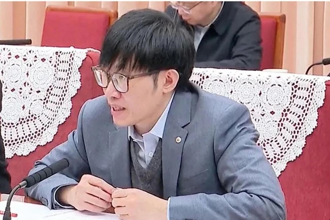 Liang Wenfeng vừa được vinh danh trong TIME100 AI năm 2025. Ảnh: CCTV Liang Wenfeng vừa được vinh danh trong TIME100 AI năm 2025. Ảnh: CCTV