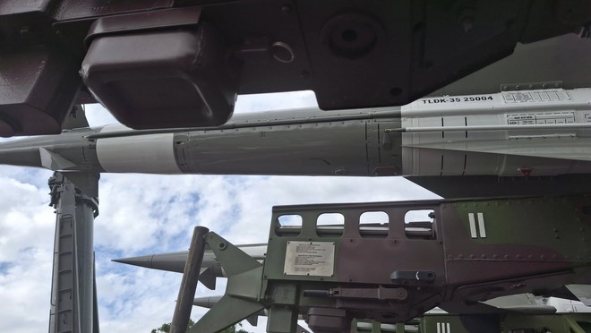 Tên lửa phòng không TLDK-35 lộ diện ở công trình top 10 thế giới: "Made by Vietnam", tốc độ tới 4.320km/h - Ảnh 7.