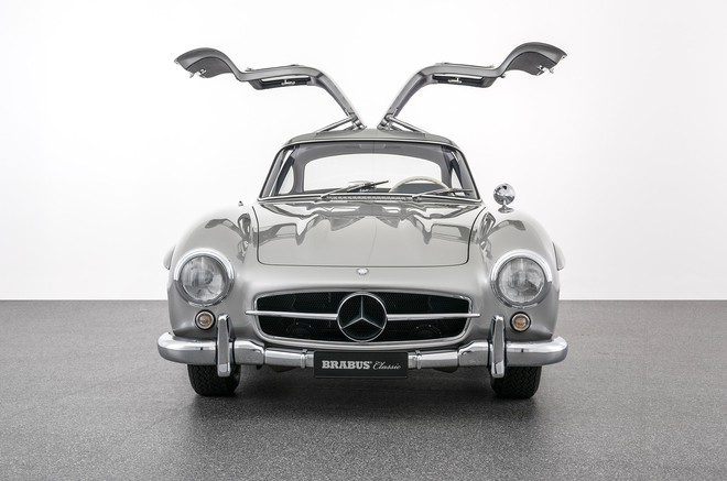 Mercedes-Benz 300 SL triệu đô bất ngờ xuất hiện tại Việt Nam, CĐM lập tức gọi tên một người xứng đáng làm chủ nhân siêu phẩm - Ảnh 12.