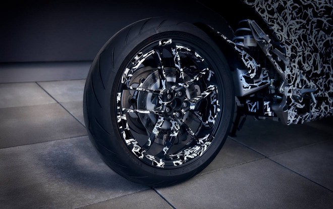 Hé lộ thêm về xe máy điện Honda sạc được chung với ô tô - Ảnh 4.