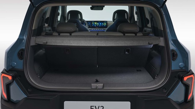 Xe điện gi&aacute; rẻ nhất của Kia được tr&igrave;nh l&agrave;ng - Ảnh 7.