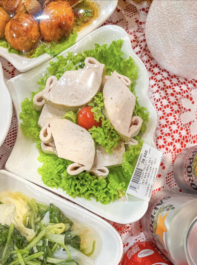 Quầy hàng trong siêu thị Aeon Mall khiến nhiều người chú ý - Ảnh 8.