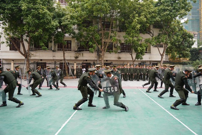 Đặc công Biệt động chống khủng bố, tổ chống UAV và nhiều lực lượng sẵn sàng vào vị trí bảo vệ Đại hội XIV - Ảnh 13.