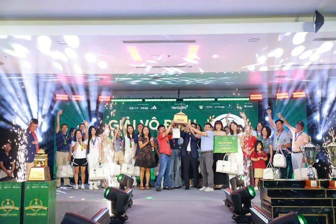 Giải các CLB Golf Hà Nội mở rộng tìm ra 2 nhà vô địch - Ảnh 1.